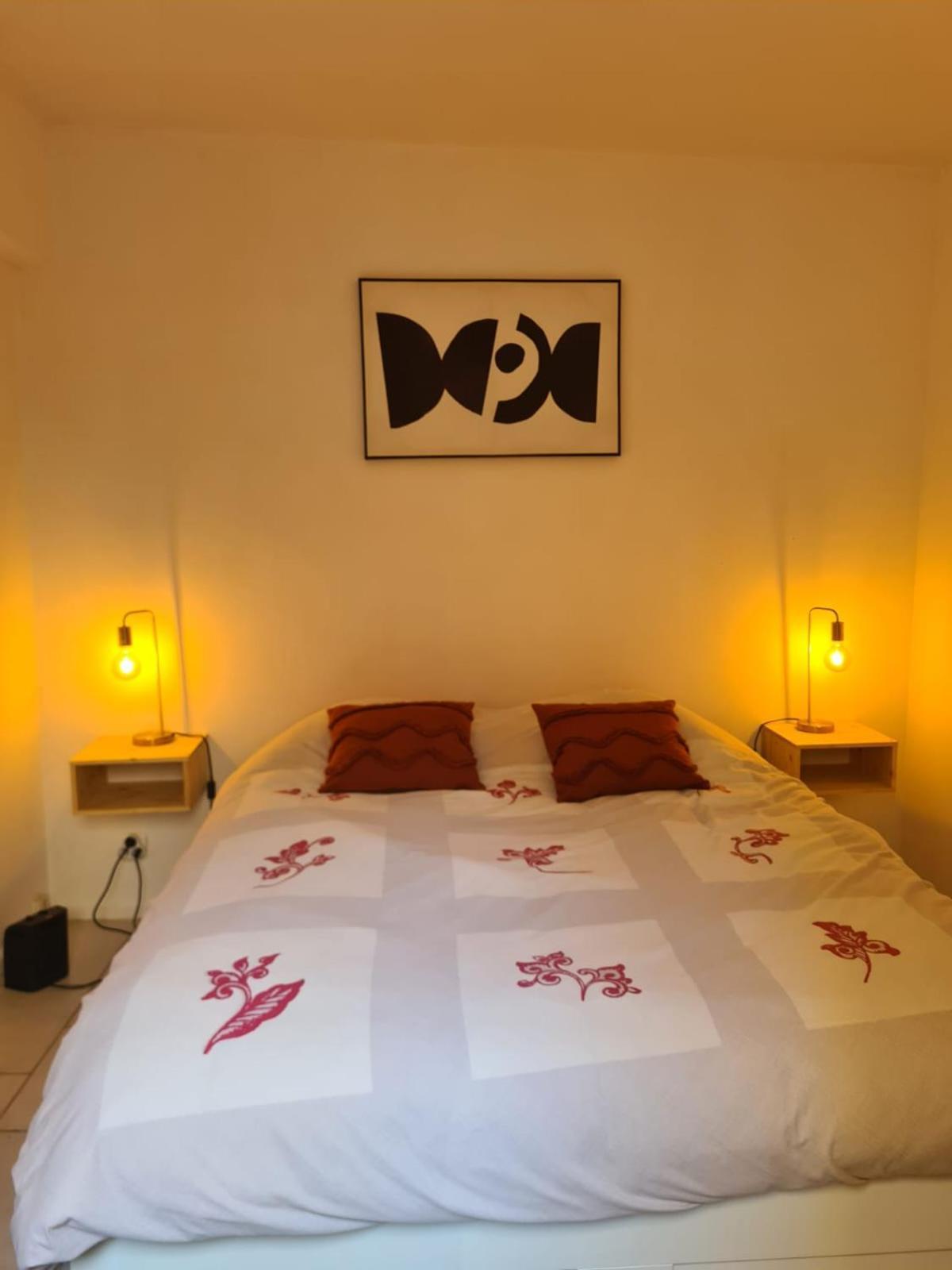 Appartement Intra Muros Avec Cour Privee Avignon Ngoại thất bức ảnh